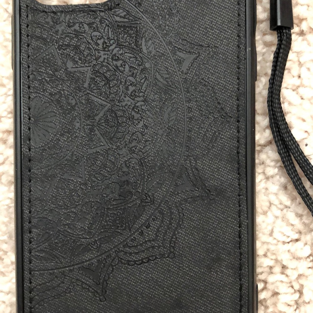 Iphone11 case - Picture 2 of 4